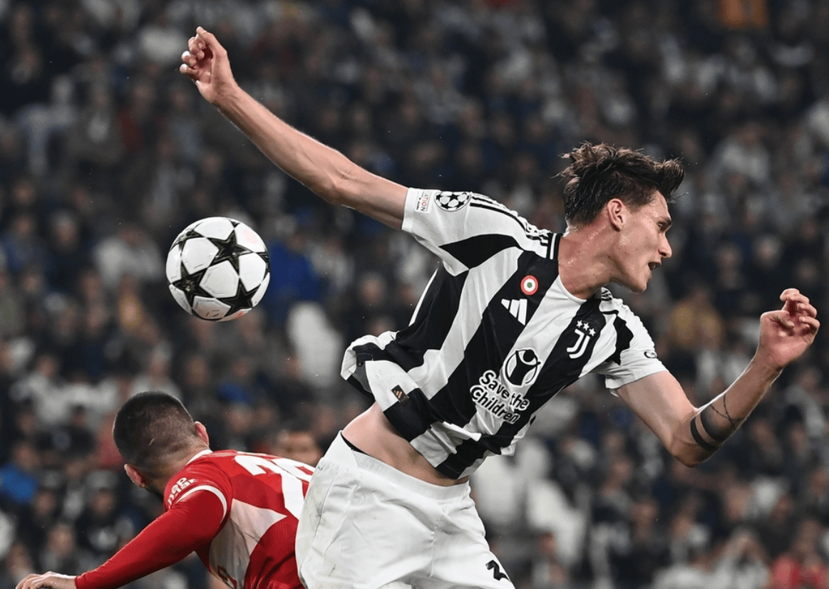 九游娱乐APP-里尔篮板制胜备战意甲斯图加特赛后再遭质疑，现场解说直呼：费耶诺德赛后防线松动