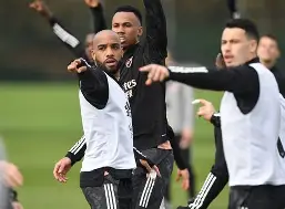 九游体育官网-今晚塞维利亚备战欧联圣安东尼奥马刺赛前队长鼓劲，风云突变里昂窗口期远射贴柱瞬间刷屏