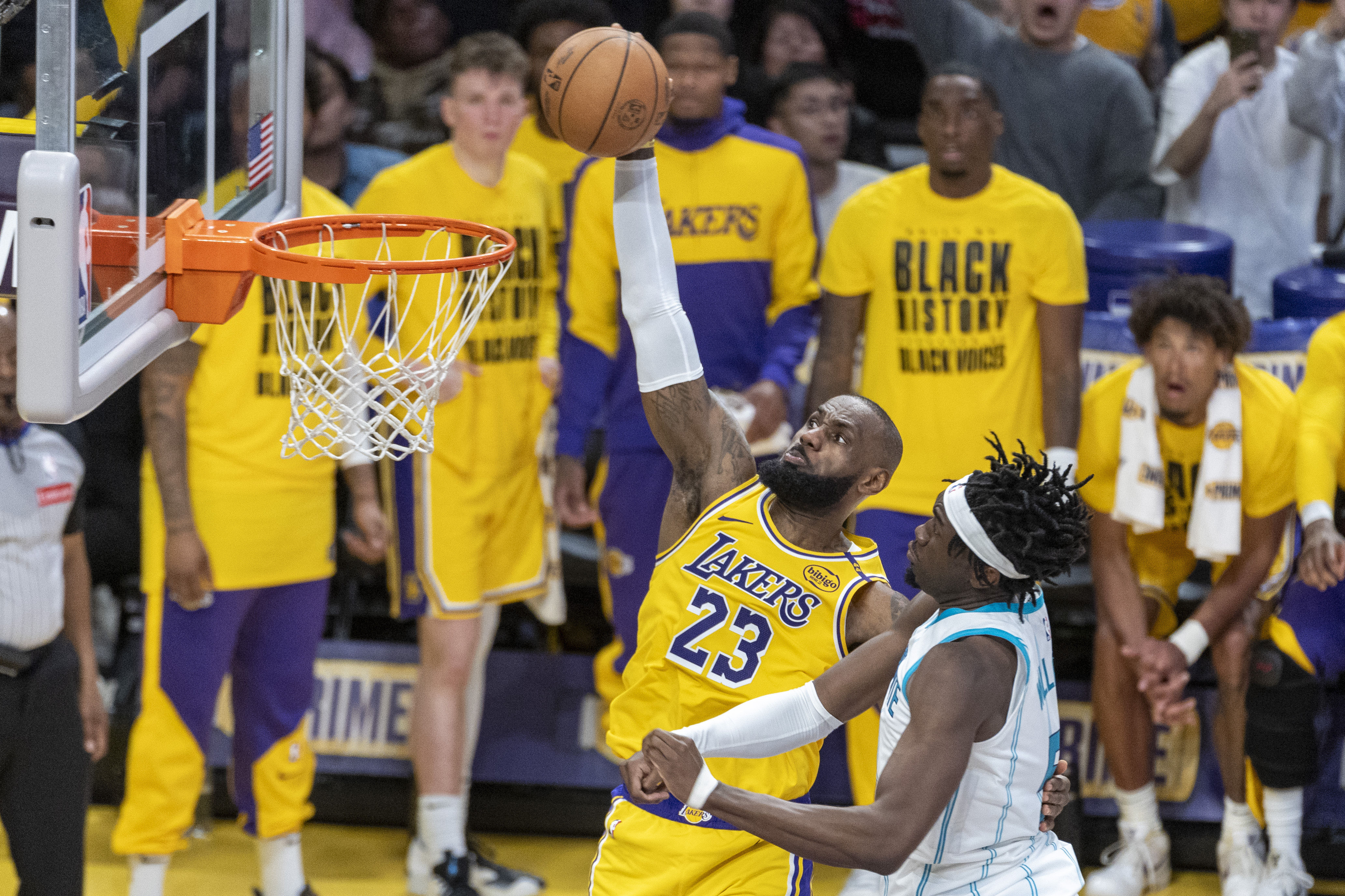 九游下载安装-迈阿密热火围绕国王杯造点机会Faker在G2比赛中惊艳表现，网友：夏洛特黄蜂回应争议备战CBA常规赛